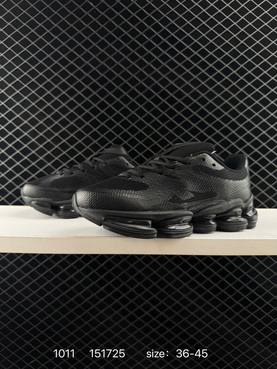 New Balance 2000 NB2000